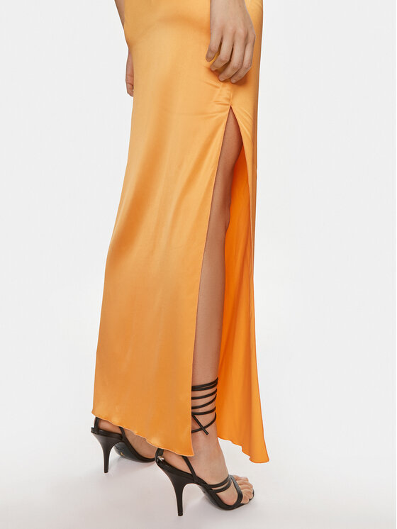 Patrizia Pepe Patrizia Pepe Večerní šaty 2A2683/A644-R824 Oranžová Regular Fit