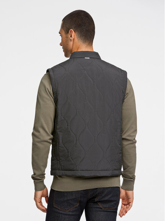 Lindbergh Lindbergh Prsluk 30-305525 Crna Relaxed Fit