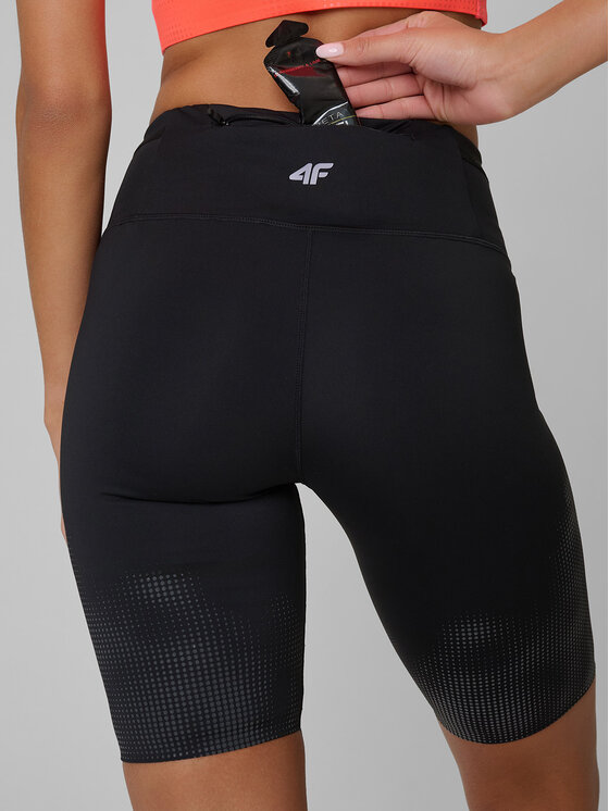 4F 4F Szorty sportowe JOY MOTION Czarny Slim Fit