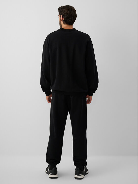 4F 4F Spodnie dresowe IRON MODE Czarny Regular Fit