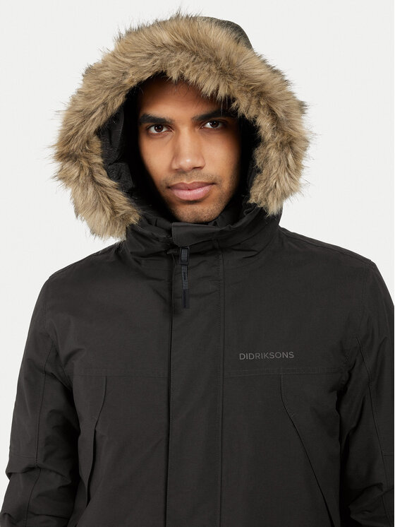 Didriksons Didriksons Зимова куртка Rick 505475 Чорний Regular Fit