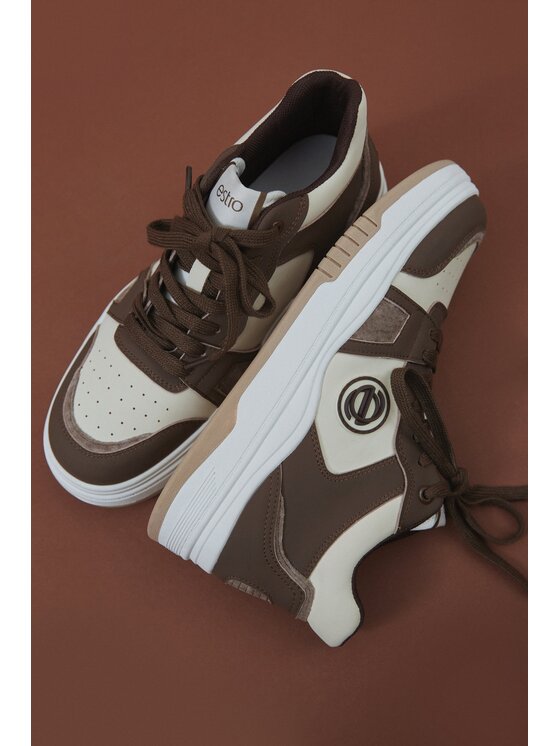 Estro Estro Sneakersy ER00114289 Brązowy