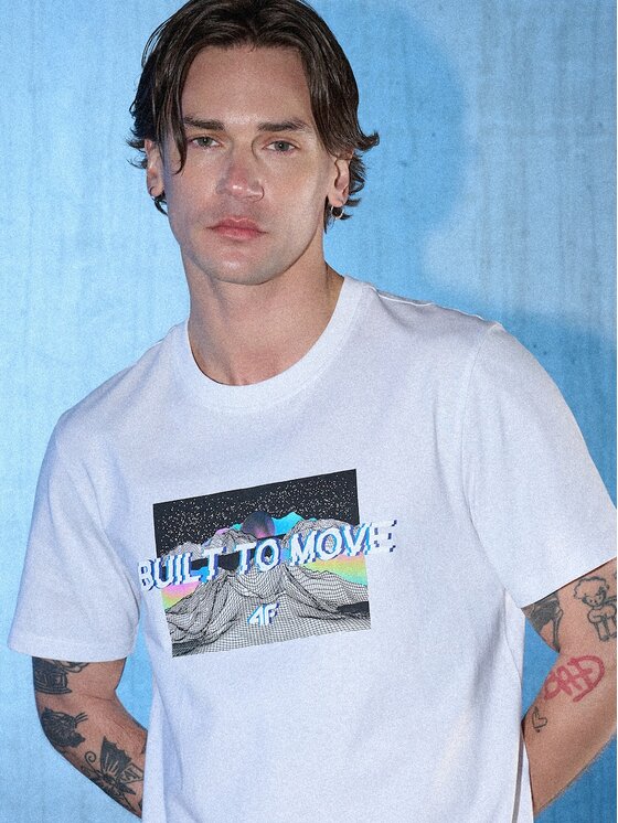 4F 4F T-Shirt IN MOTION Biały Regular Fit