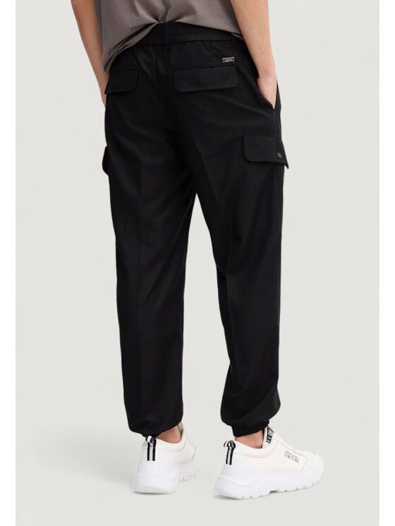 Armani Exchange Armani Exchange Pantaloni chino XM001208 AF12041 Nero Casual Fit