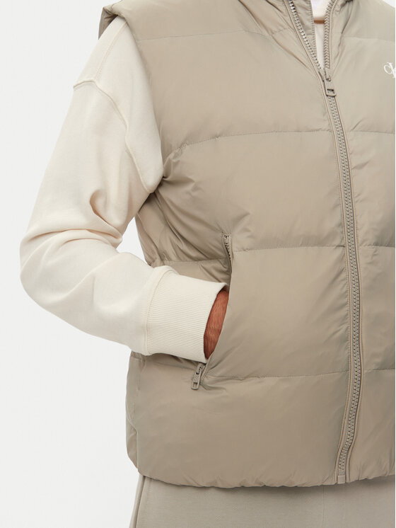 Calvin Klein Jeans Calvin Klein Jeans Елек Essentials J30J325901 Бежов Regular Fit
