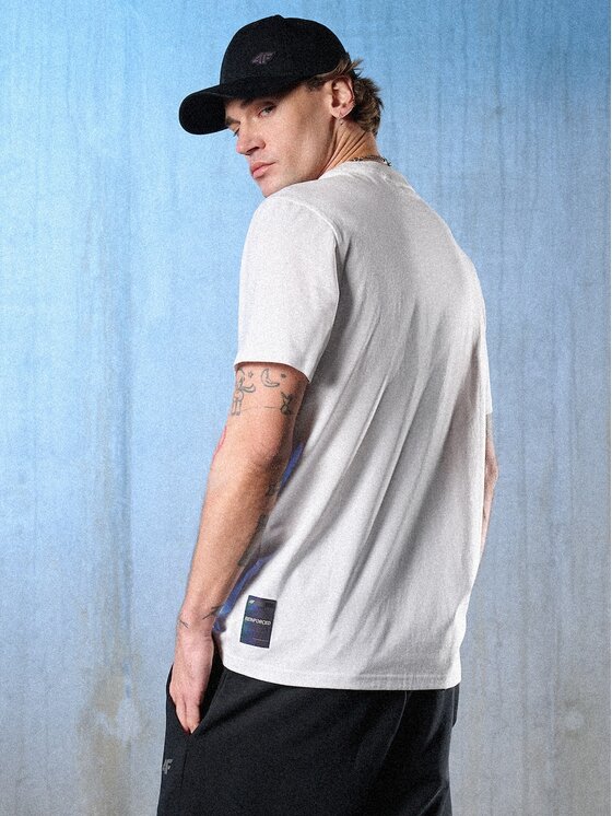 4F 4F T-Shirt IN MOTION Biały Regular Fit