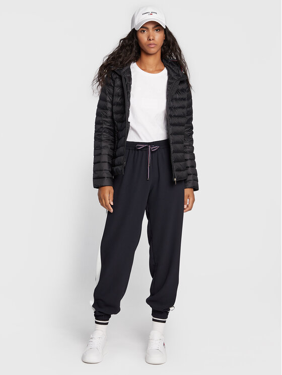 Tommy Hilfiger Tommy Hilfiger Vatovaná bunda Heritage WW0WW34299 Černá Regular Fit