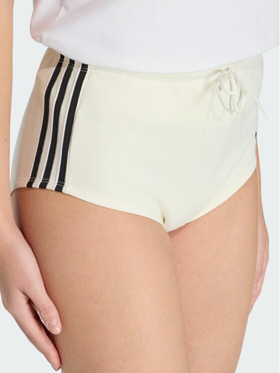 adidas adidas Szorty materiałowe 163041 Biały