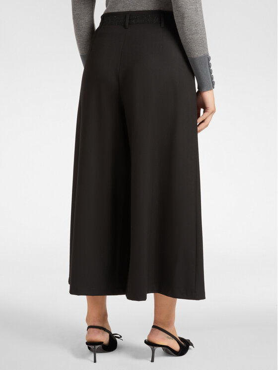 Elena Mirò Elena Mirò Pantaloni di tessuto P166P000362N033 Nero Cropp Fit