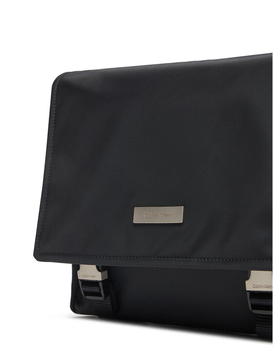 Calvin Klein Calvin Klein Borsa Sleek Small Messenger LV04D3147G Nero