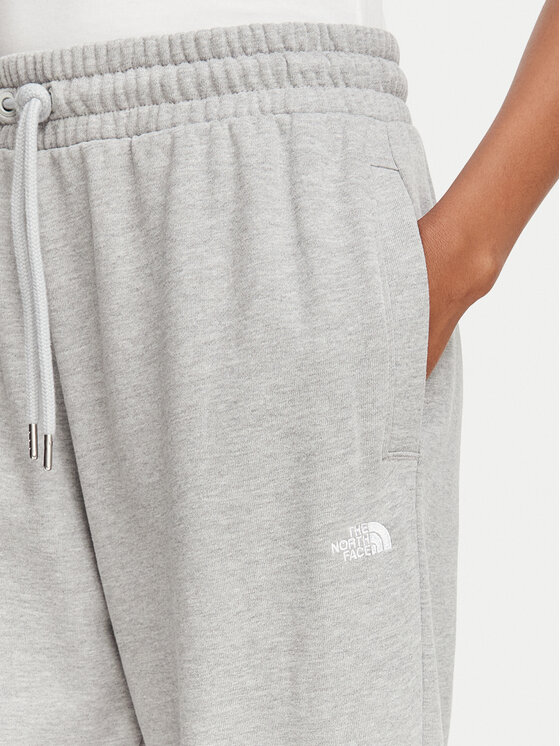 The North Face The North Face Pantaloni da tuta Tnf Essential Terry Simple Dome Relaxe NF0A8FDS Grigio Regular Fit