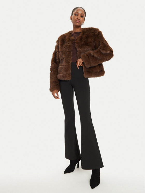 Gina Tricot Gina Tricot Hlače 23986 Crna Flare Fit