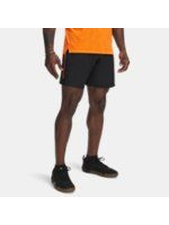 Under Armour Under Armour Szorty materiałowe UA-1383356-006 Czarny Active Fit