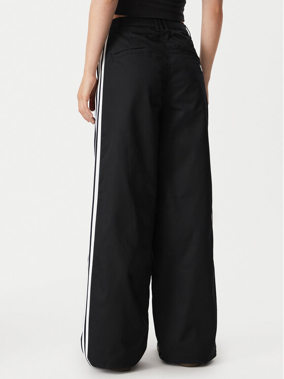 adidas adidas Spodnie materiałowe Tailored KS9370 Czarny Loose Fit