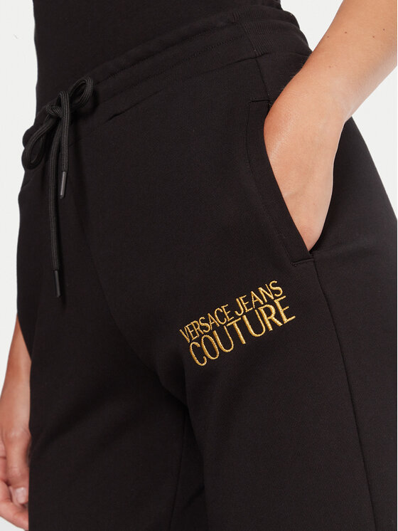 Versace Jeans Couture Versace Jeans Couture Teplákové nohavice 79HAAT06 CF01T Čierna Regular Fit