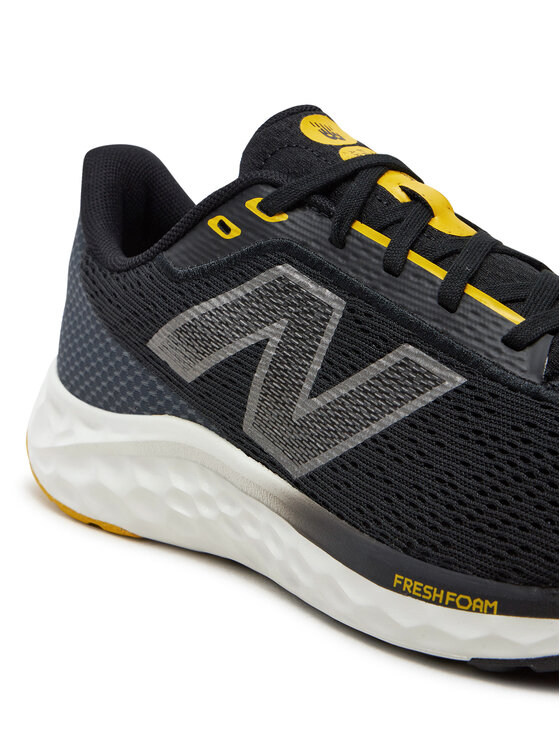 New Balance New Balance Běžecké boty Fresh Foam Arishi v4 MARISYY4 Černá