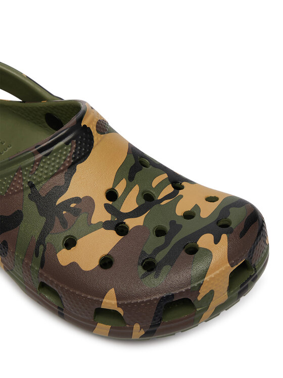 Crocs Crocs Šľapky Classic Camouflage Clog 211879 Zelená