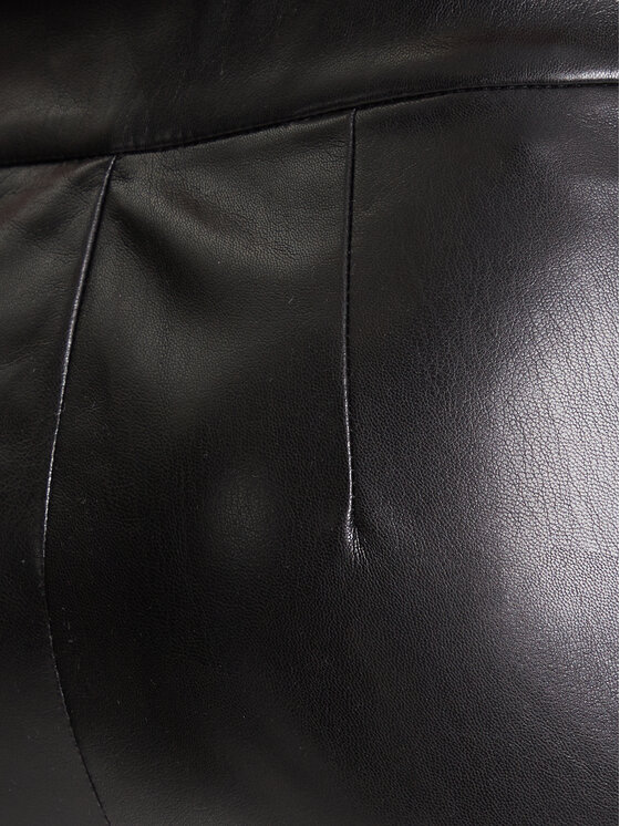 Guess Guess Pantaloni in similpelle New Prescilla Petite W4BB18 WGIK0 Nero Slim Fit