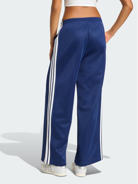 adidas adidas Spodnie dresowe 151409 Niebieski Loose Fit