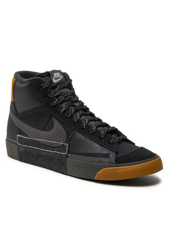 Black nike blazer sales