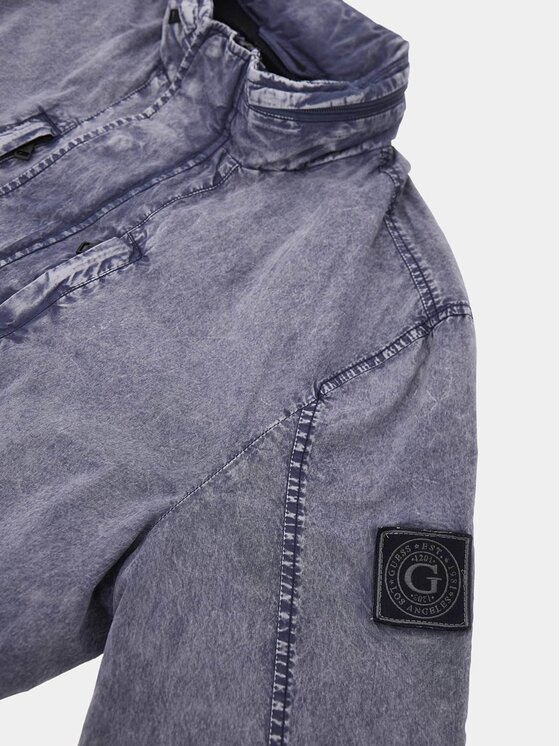 Guess Guess Bunda pro přechodné období 163217 Modrá Classic Fit