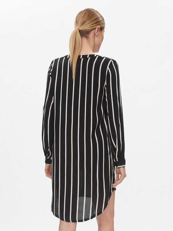 Kaffe Kaffe Sukienka koszulowa Marana 10551803 Czarny Relaxed Fit