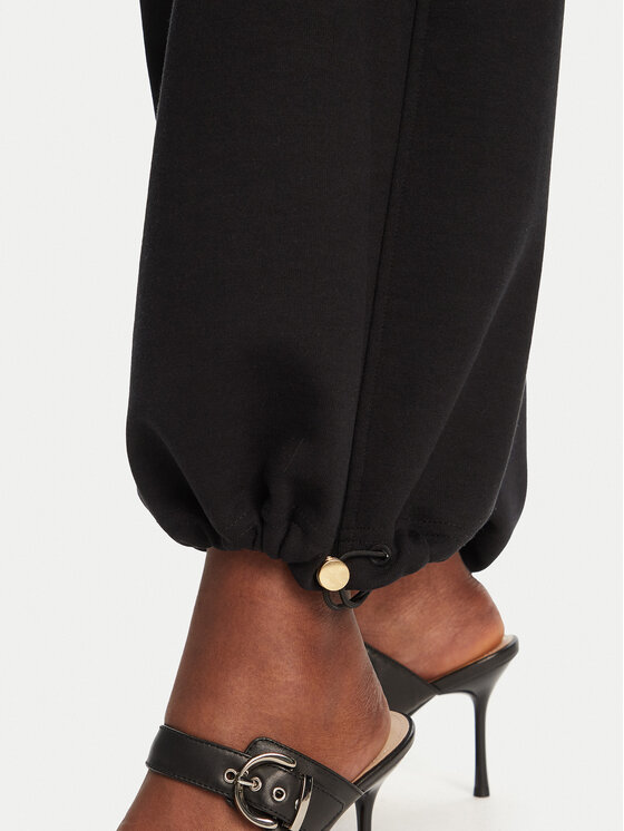 Patrizia Pepe Patrizia Pepe Melegítő alsó 8P0617/J219-K103 Fekete Relaxed Fit