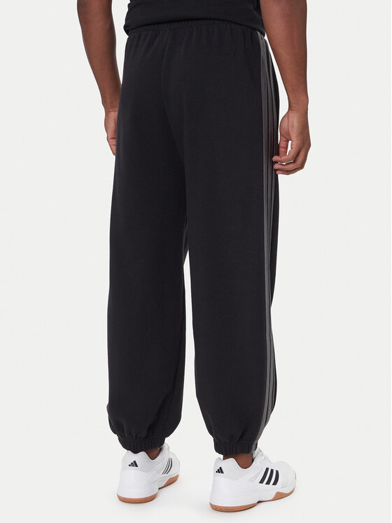 adidas adidas Pantaloni da tuta Ess JM1703 Nero Regular Fit