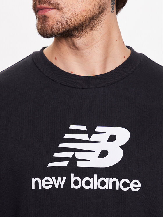 New Balance New Balance Džemperis MT3153 Juoda Relaxed Fit