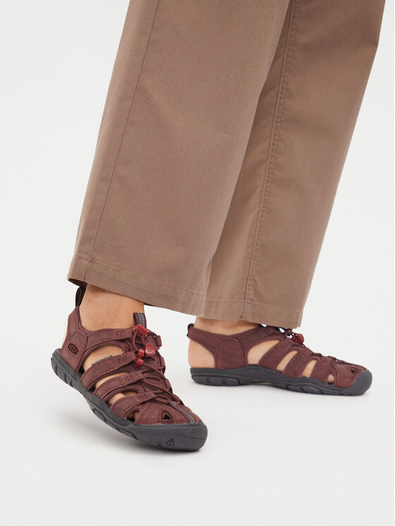 Keen Keen Sandali Clearwater Cnx Lleather 1025088 Bordo rdeča