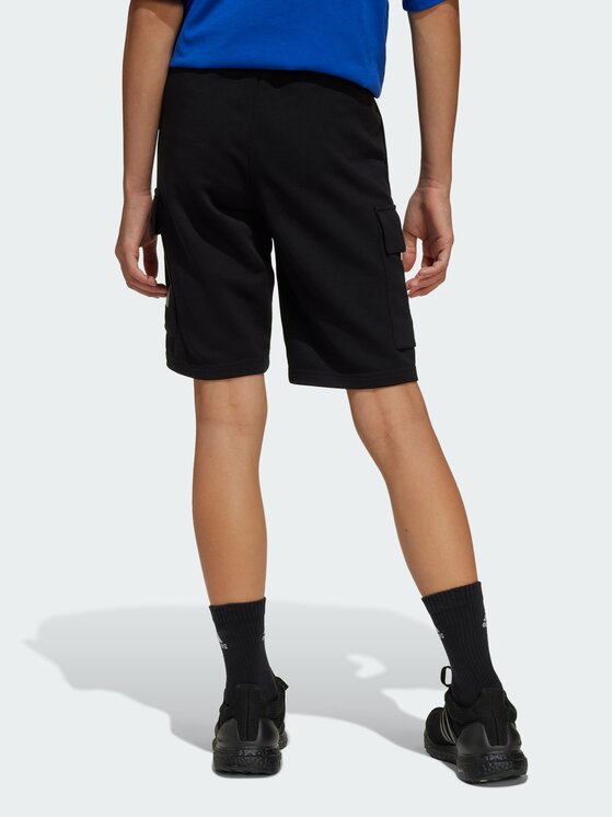 adidas adidas Szorty materiałowe Essentials Cargo Czarny Regular Fit
