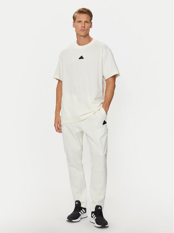 adidas adidas Majica Brand Love IX1321 Bela Loose Fit