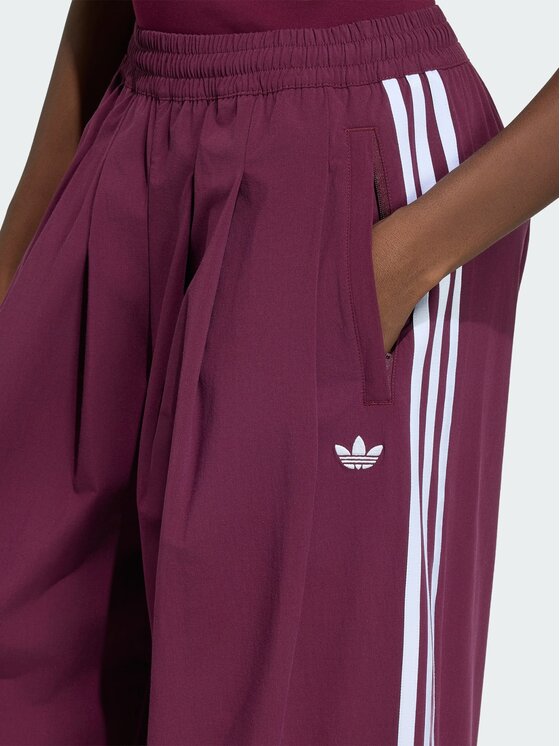adidas adidas Spodnie dresowe 161967 Czerwony Oversize