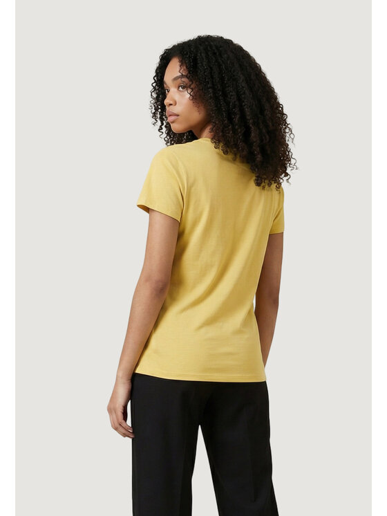 Armani Exchange Armani Exchange T-shirt XW002327 AF10358 Giallo Casual Fit