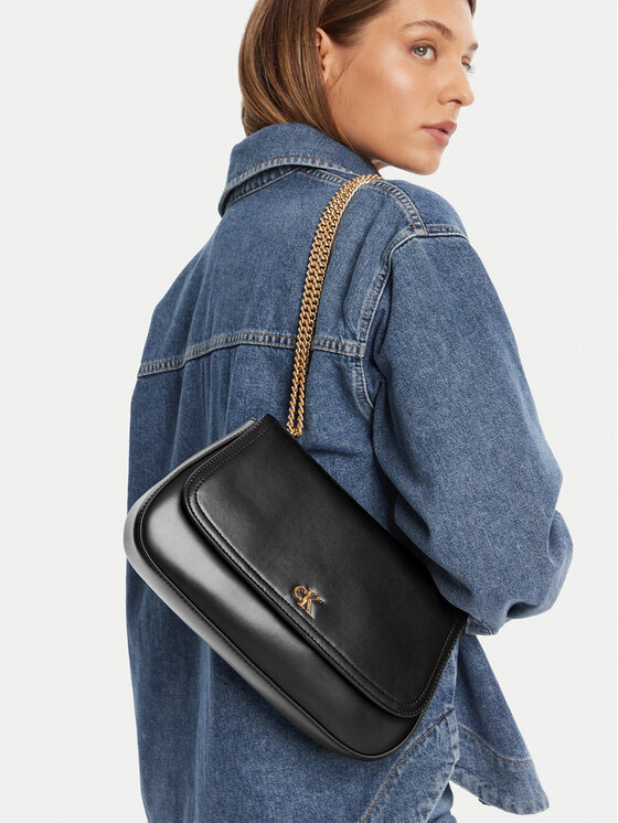 Calvin Klein Calvin Klein Torebka Ck Convertible Chain Medium Bag LV04F3171G Czarny