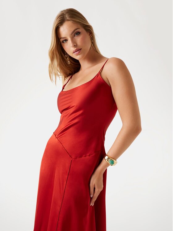 Guess Guess Každodenní šaty 177729 Červená Classic Fit