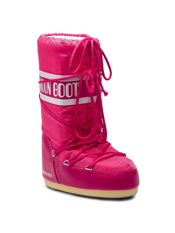 boot on moon