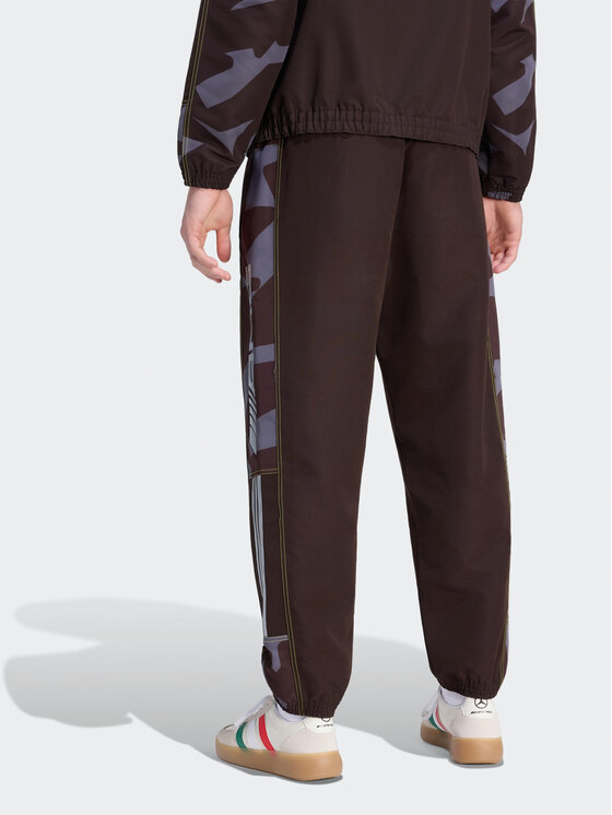 adidas adidas Spodnie dresowe 162963 Brązowy ciemny Loose Fit
