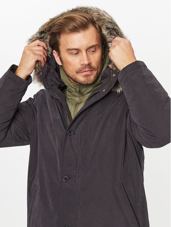 Wrangler Wrangler Parka 112341094 Črna Relaxed Fit