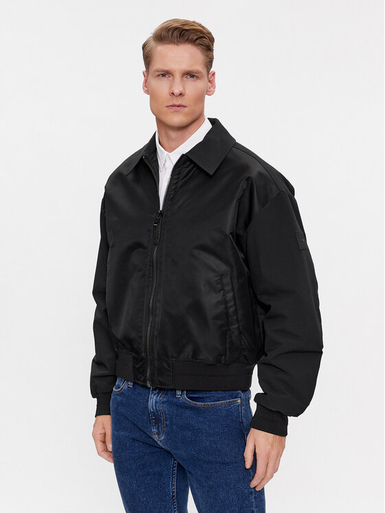 Calvin Klein Bundy bomber Sateen K10K112370 Čierna Regular Fit