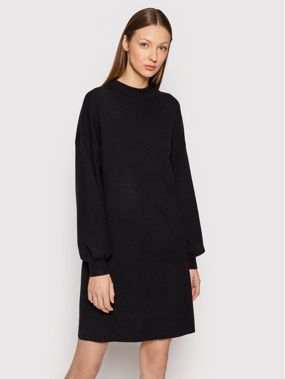 Vero Moda Úpletové šaty Nancy 10249116 Čierna Relaxed Fit