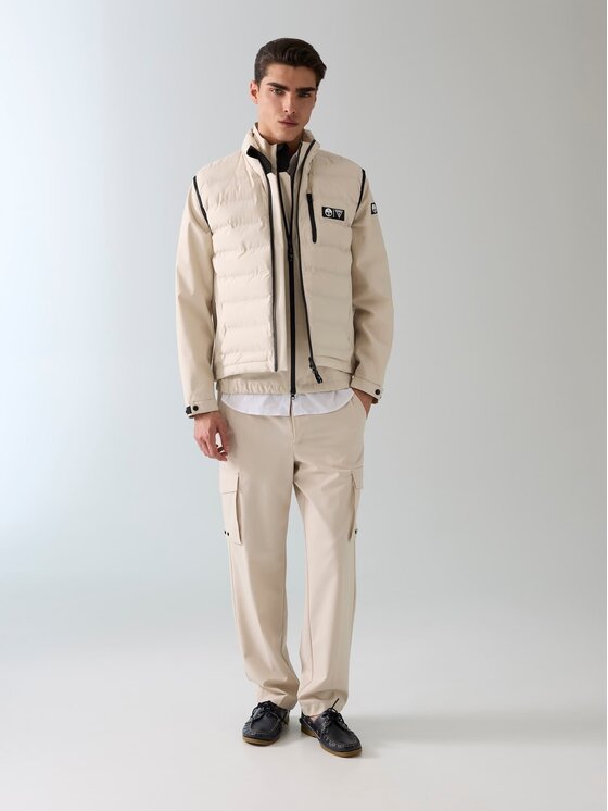 Guess Guess Kurtka przejściowa 182468 Beżowy Classic Fit