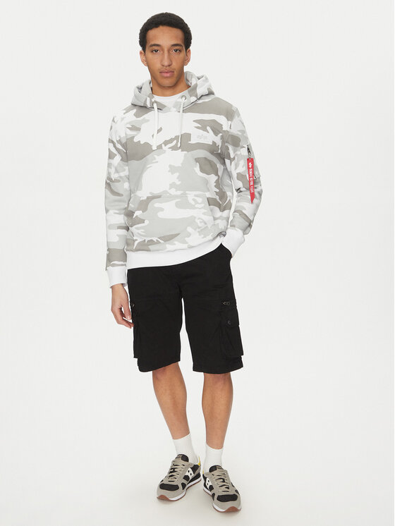 Alpha Industries Alpha Industries Szorty materiałowe 136250 Czarny Regular Fit