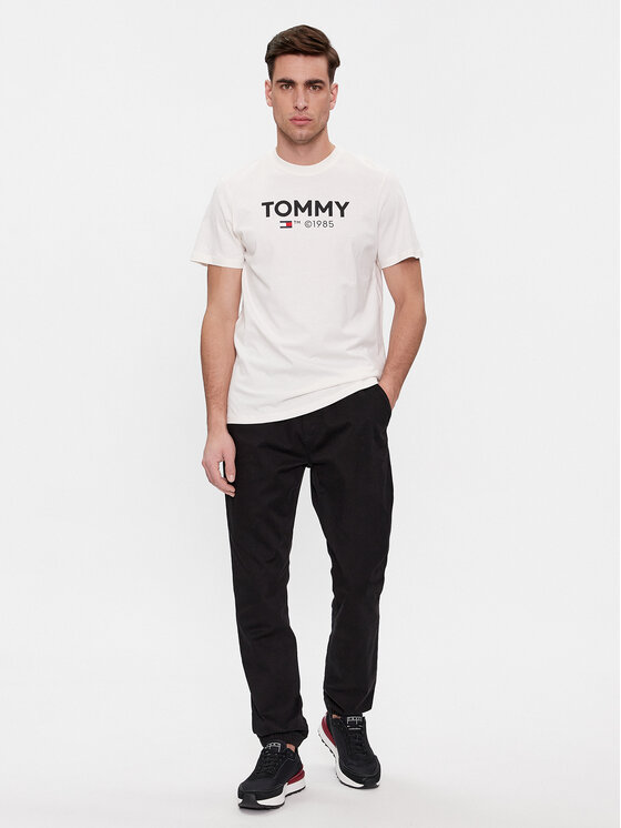 Tommy Jeans Tommy Jeans Džogeri Austin DM0DM18343 Melns Regular Fit