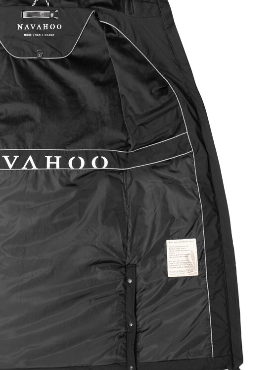 Navahoo Navahoo Kurtka zimowa Schmatzibaer Czarny Regular Fit