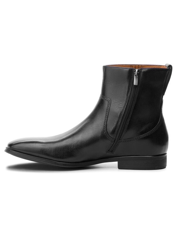 Clarks hotsell gilman zip