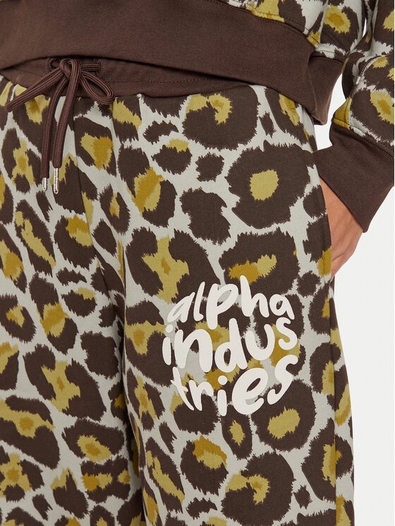 Alpha Industries Alpha Industries Долнище анцуг 148050C Кафяв Regular Fit