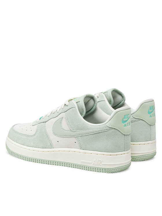 Nike Nike Sneakersy Air Force 1 07 HQ1497 Zelená