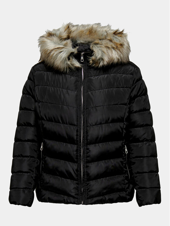 ONLY Carmakoma ONLY Carmakoma Kurtka zimowa 15305702 Czarny Regular Fit
