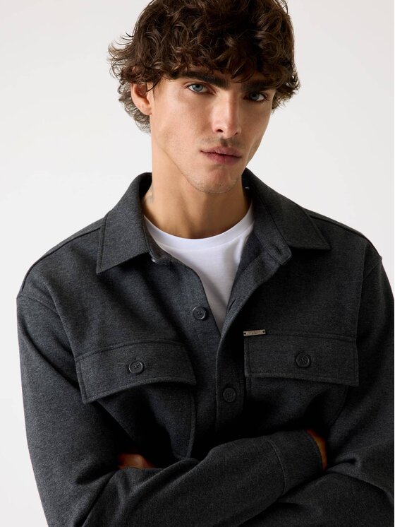 Guess Guess Преходно яке 179657 Черен Classic Fit